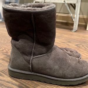 Ugg classic short